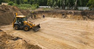 Разработка котлована Петрозаводск, цена от 314 руб./м3.